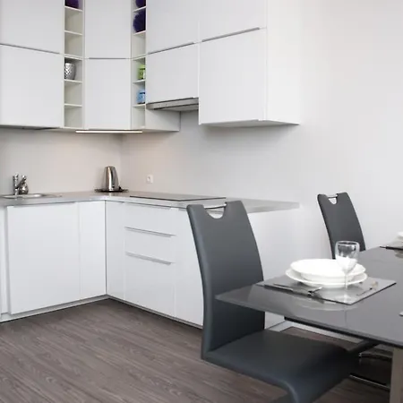 Apartamenty I.M.A Towarowa * Posen