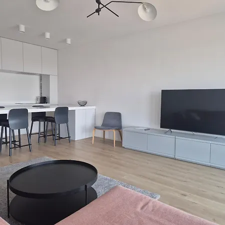Apartamenty I.M.A Towarowa Apartment Poznan