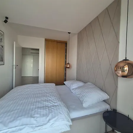 Apartamenty I.M.A Towarowa Apartment *