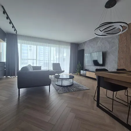 Apartamenty I.M.A Towarowa * Poznan