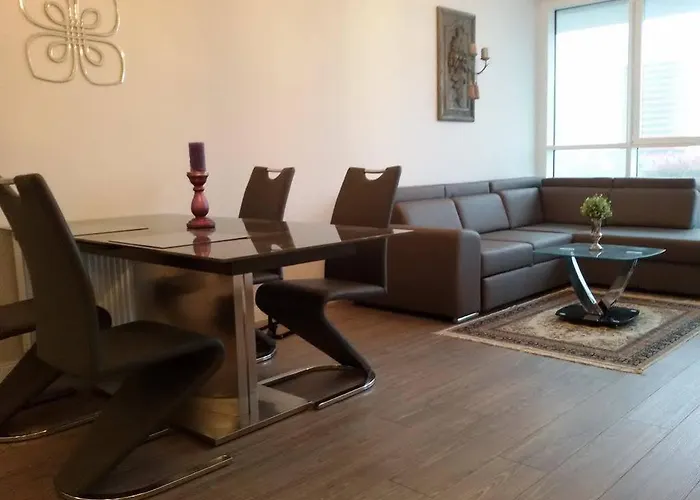 Apartamenty I.M.A Towarowa Apartment *